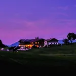 Ferienwohnungen Gaestehaus Laercheck