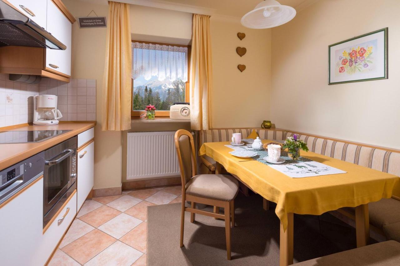 Gaestehaus Laercheck * Berchtesgaden